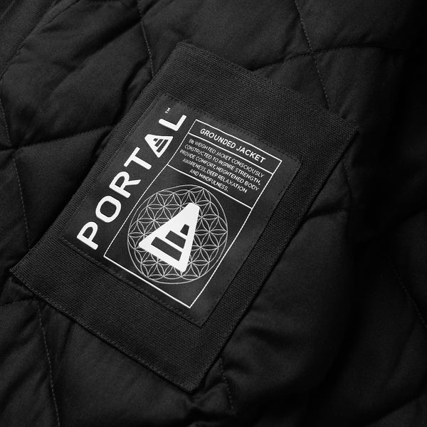 Portal Grounded Jacket | Black