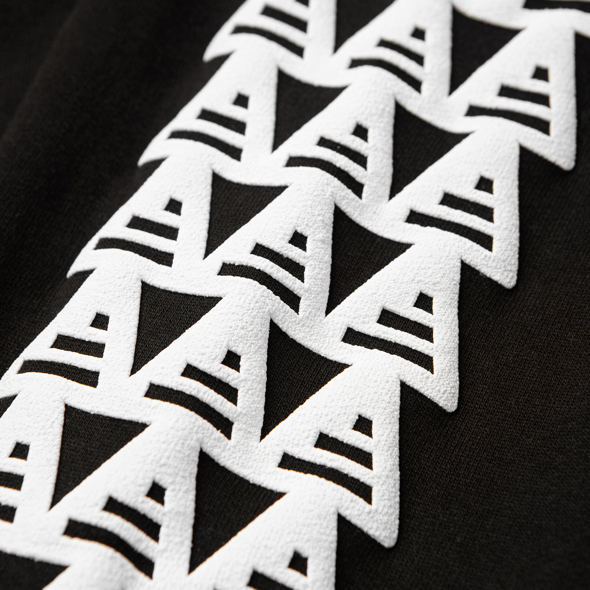 PORTAL Organic Cotton Hoodie | Black 90s PUFF